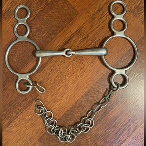 Equestrian English 3-ring snaffle horse bit with curb chain